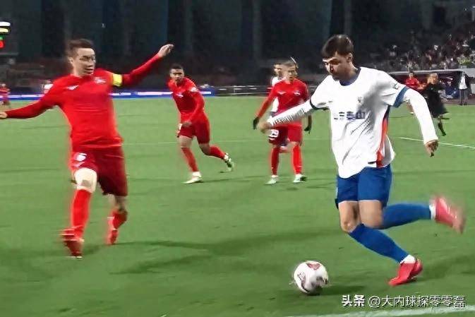 山东鲁能队实现逆转，战胜对手登顶积分榜的简单介绍