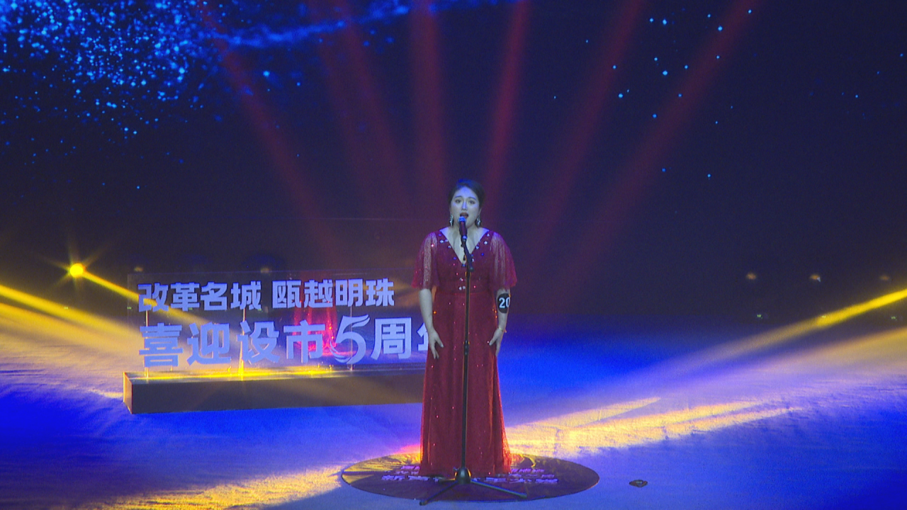 广发体育官方下载-关于全球足球比赛中女性选手各展所长，赢得掌声的信息